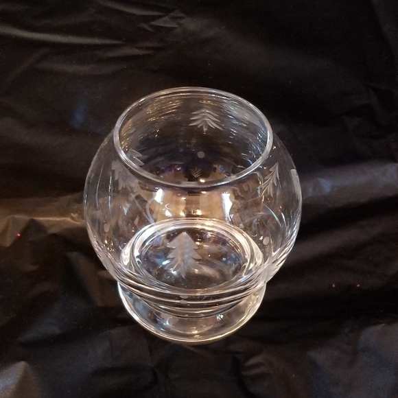 Crystal - Picture 5 of 7